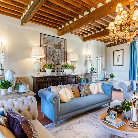 Tuscany Vineyard Retreat *