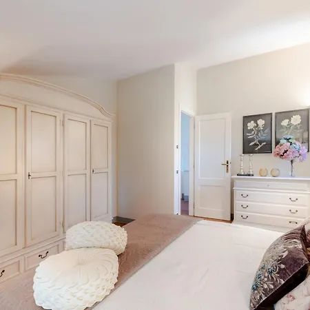 Tuscany Vineyard Retreat Villa Capannori