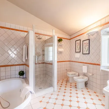 Tuscany Vineyard Retreat Villa Capannori